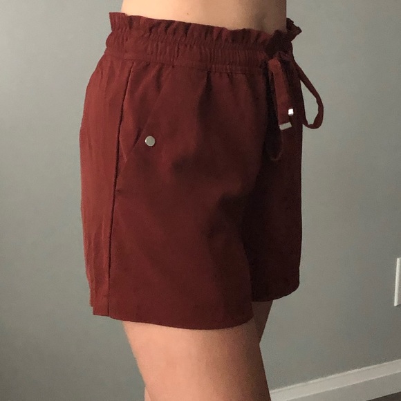 Dynamite shorts. Brown. US S. - Picture 2 of 6